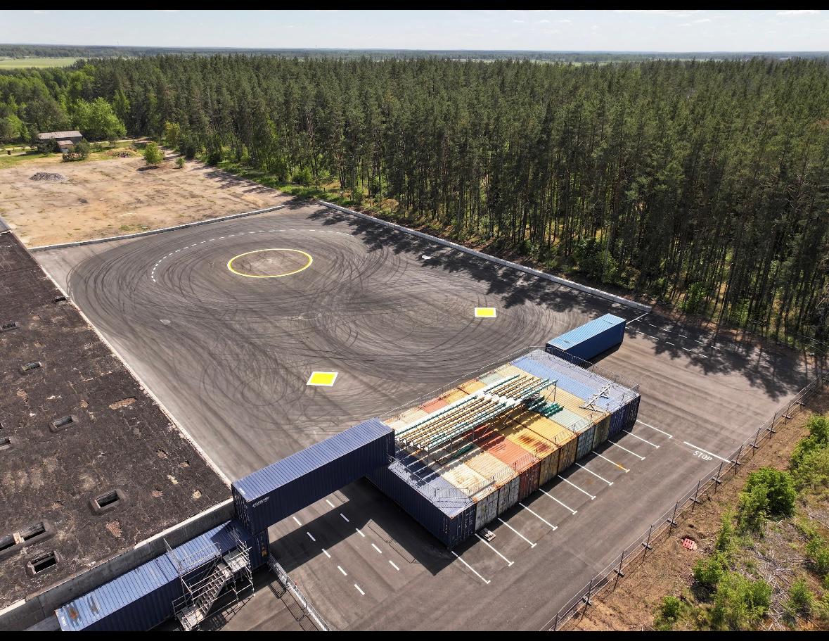 Drone Flight - Drift Experience - BL_CK Academy